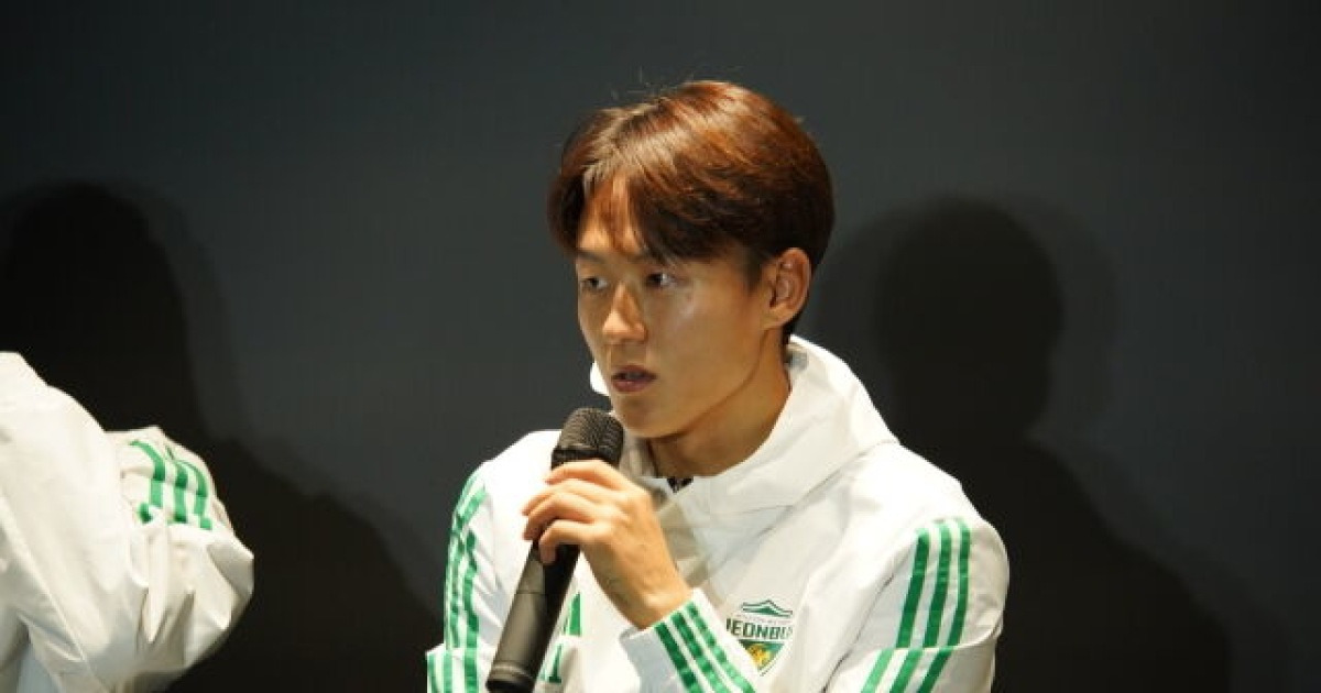 '출전 부족'에도 헌신 빛났다...전북 10번째 우승의 숨은 주역 이승우 "이적 고민했지만 남고 싶었다" [MD현장]