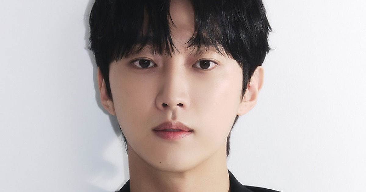 진영 “교복 입다가 아빠 역할, 아직 어색하지만 부성애 느껴”(착한 여자 부세미)[EN:인터뷰③]