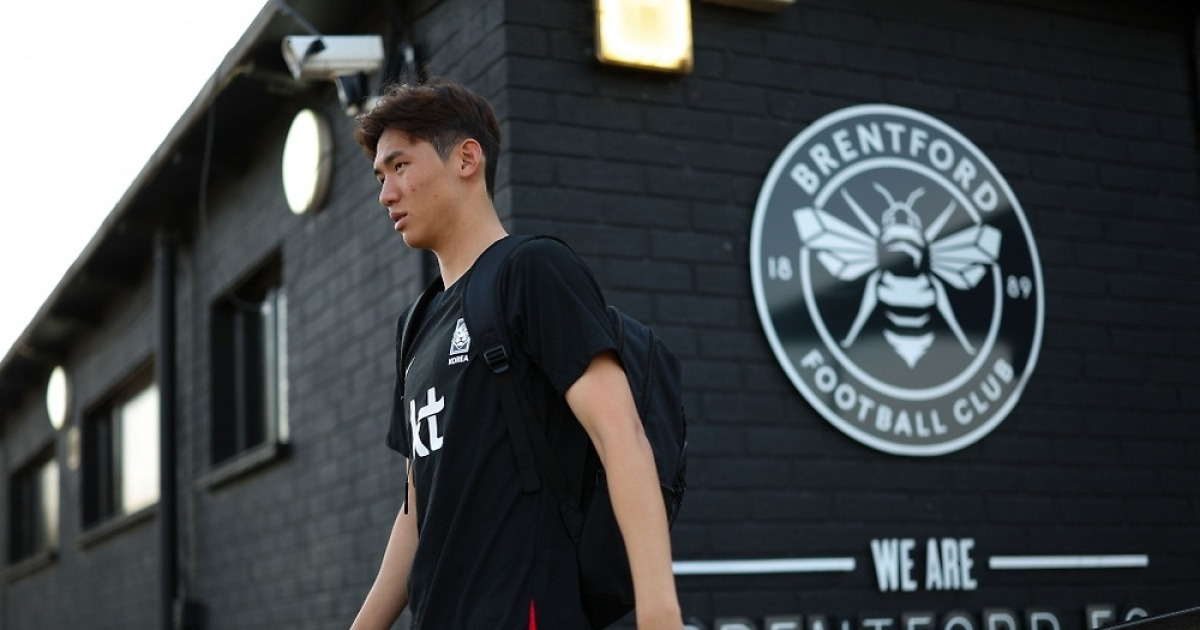 '월드컵 꿈' 날아가나, 홍명보 감독 외면받은 '유럽파 센터백' 김지수