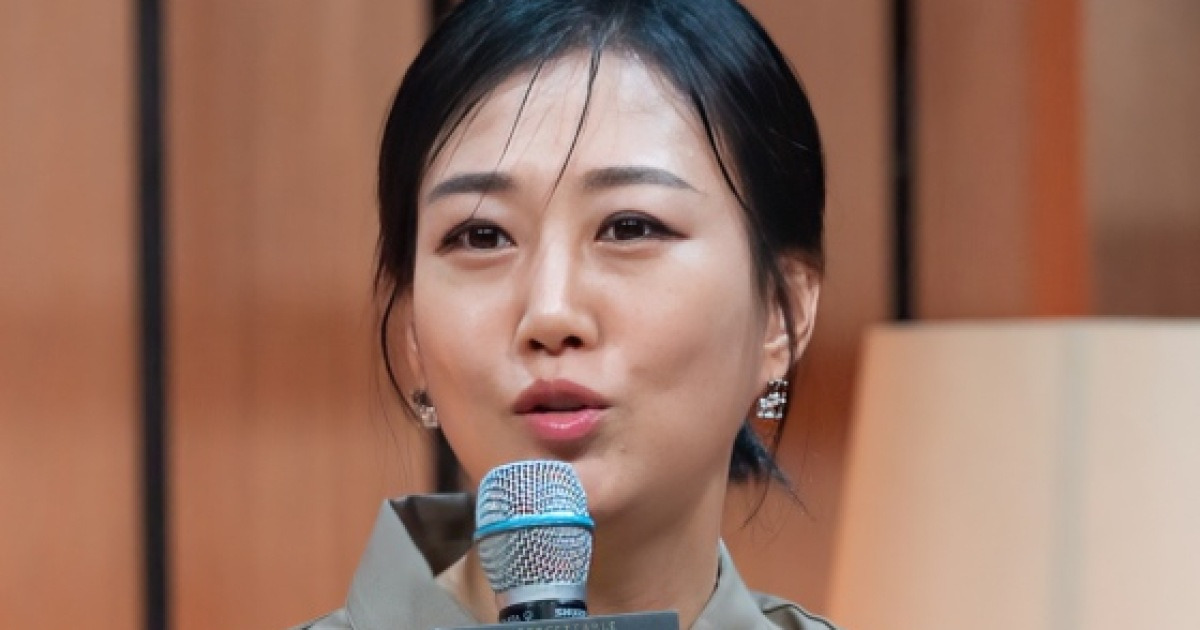 장윤정, 박서진 母 암 치료비 지원 이어 또 미담.."거액 축의금 건네"[언포게터블 듀엣]