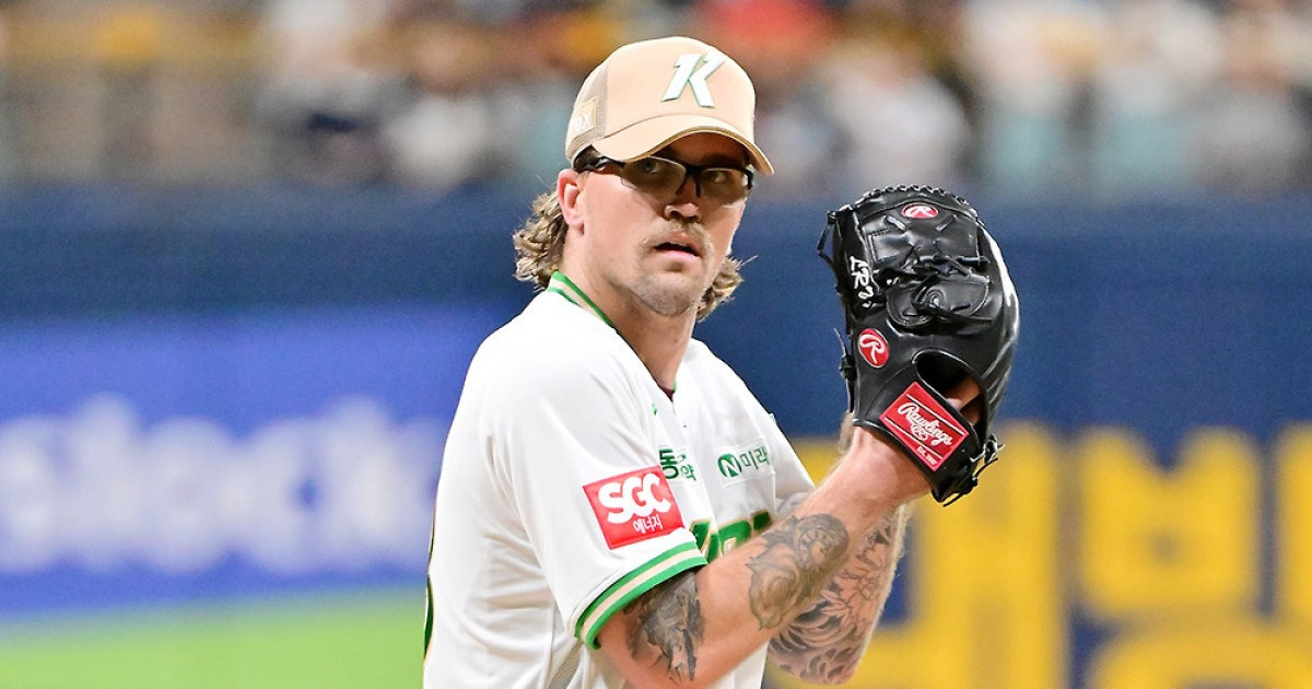[단독] KBO 아시아쿼터 1호 탄생하나…LG, '韓 경력직' 호주 좌완 라클란 웰스 계약 임박