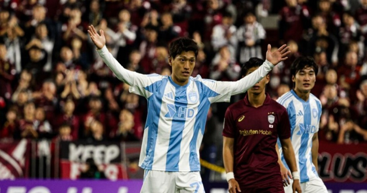 '이청용-말컹-이동경 투입에도 무기력' 울산, '日 최강' 고베 원정서 0-1 패→3위 추락…K리그 생존 싸움에 힘 쏟는다 [ACLE 현장 리뷰]