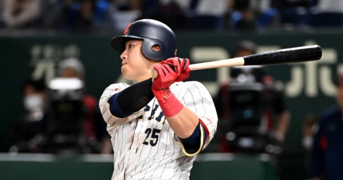 이정후는 얼마나 많이 받은거야? 6년 연속 30홈런 NPB 거포가 겨우 1134억, 어쨌든 亞 최고액 깨진다