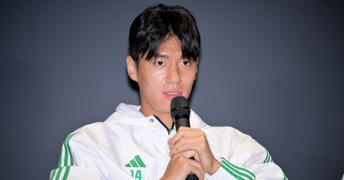 "포옛 감독님이 저를 안 좋아하시는 건가…" 전진우의 이유 있는 농담! 그만큼 간절한 득점왕과 MVP [전북 우승 미디어데이]