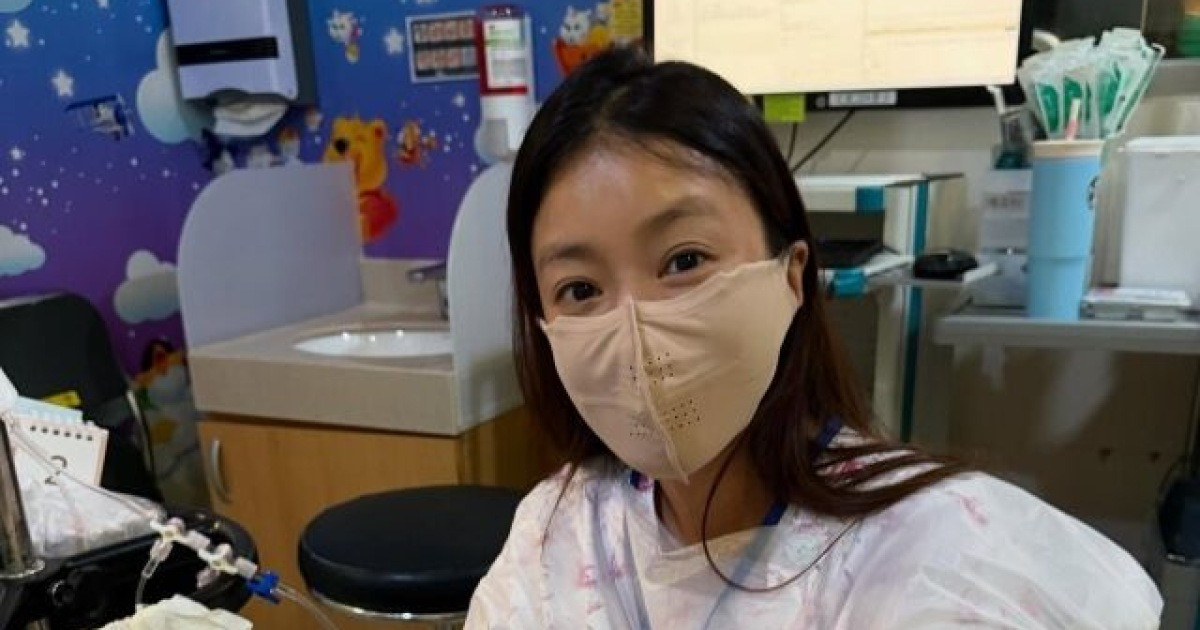 '이혼 후 임신' 이시영, 전 남편 아이 출산…둘째 딸 품에 안았다 [종합]