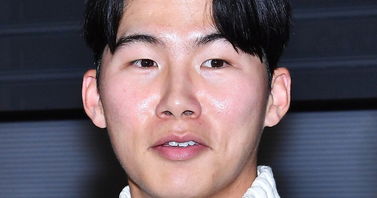 ML 데뷔시즌에 WS 우승까지..금의환향 김혜성 “꿈꿔왔던 순간, 행복해..웃음만 난다”