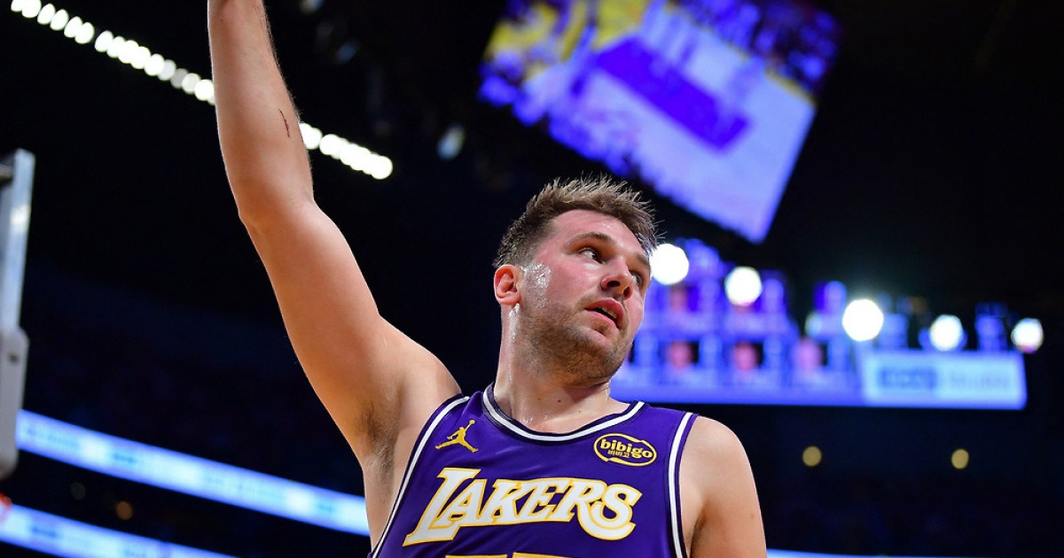 막판까지 극적이었던 승부, ‘35P·13A·9R’ 돈치치가 웃었다···레이커스, SAS 잡고 파죽의 5연승, ‘6반칙 퇴장’ 웸반야마는 19점