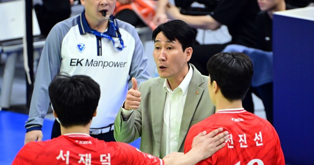 '승장' 권영민 한국전력 감독 "하승우, 군대로 다시 보내야 될 것 같아"
