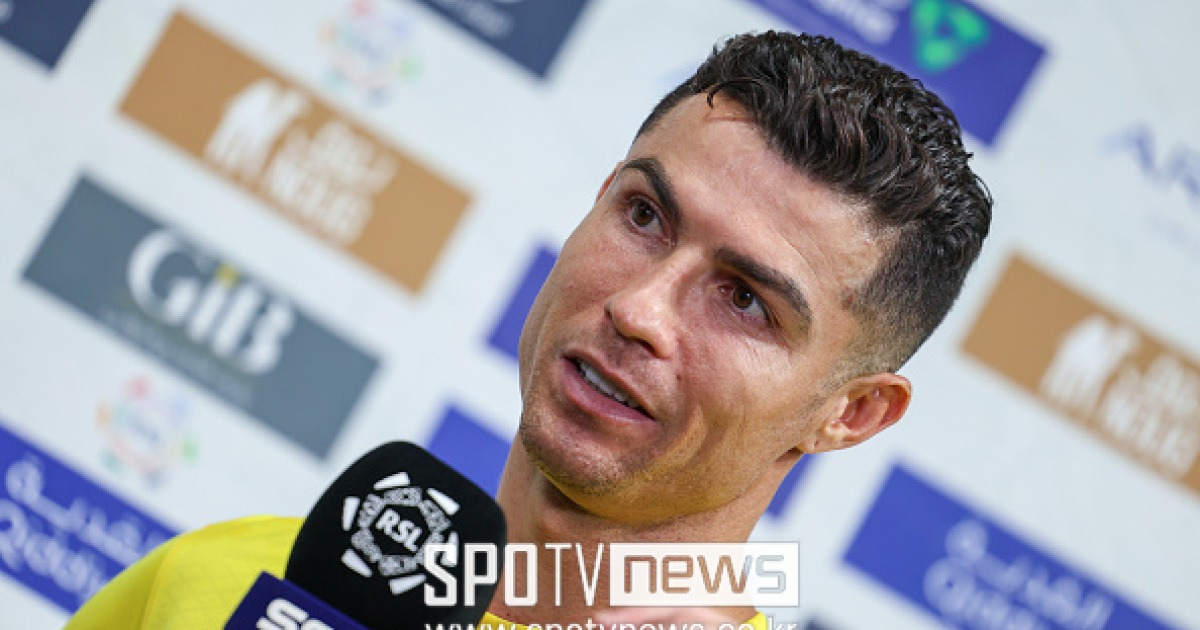 호날두 ‘오피셜’ 공식발표…현역 은퇴 “곧 축구화 벗겠다, 끝이 다가온다” 임박 언급, 가족을 위해 결정