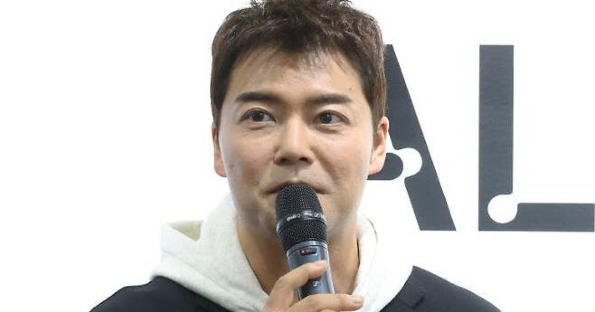 전현무, 생일에 1억 기부…환아·자립준비청년 의료비 지원