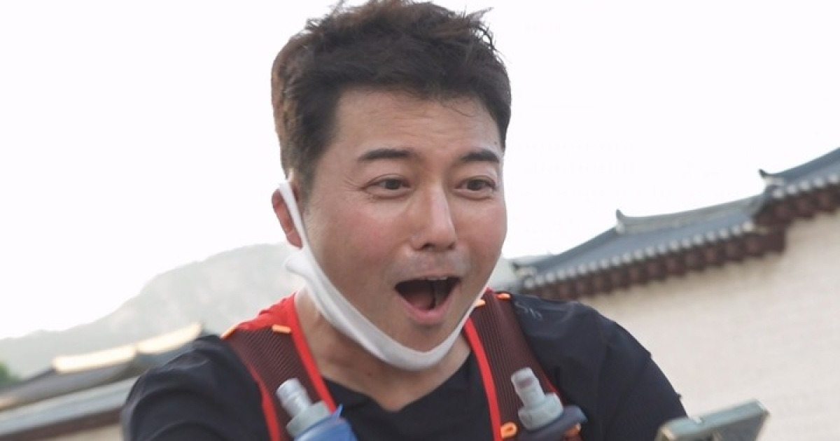 전현무, 삼청동 '강아지런' 중 