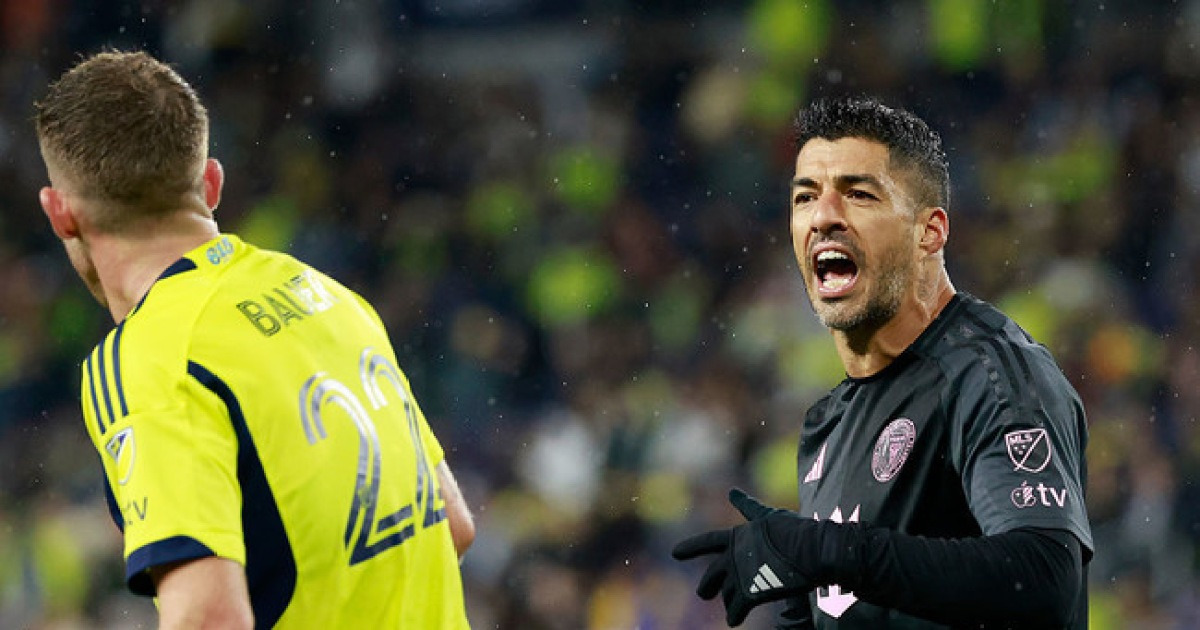 MLS에서는 개과천선한 줄 알았더니...수아레스 비매너 플레이로 징계→플옵 3차전 못 나온다