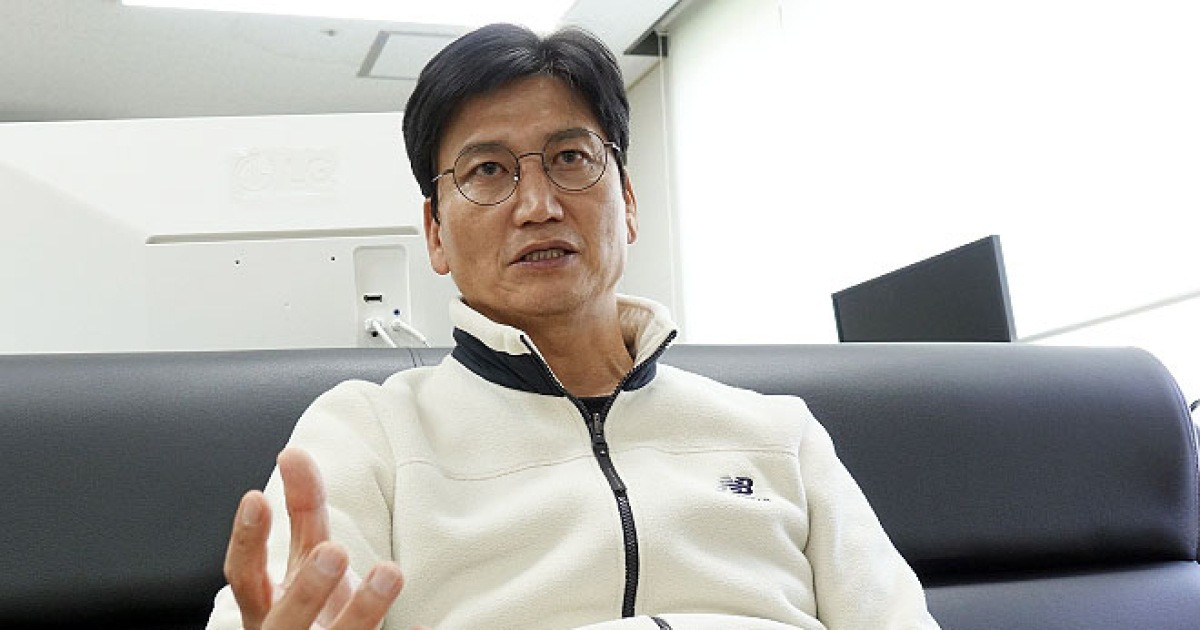 U-22 사실상 폐지, 한국 유일 ‘우려 내비친’ 정정용 감독 “별도 리그 없는 현실 어린 선수 성장 어려워질 수 있다” [이근승의 믹스트존]