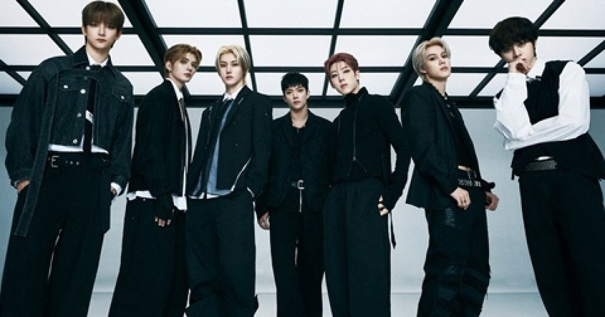 ‘큐브의 야심작’ 나우즈, 11월 ‘NEXT 스키즈’ 전쟁에 칼군무로 승부수