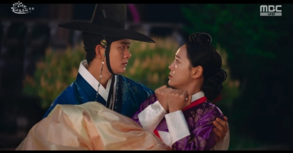 사망한 김세정, 강태오 품에 쑥 떨어졌다…눈 휘둥그레 ['이강달' 첫방]