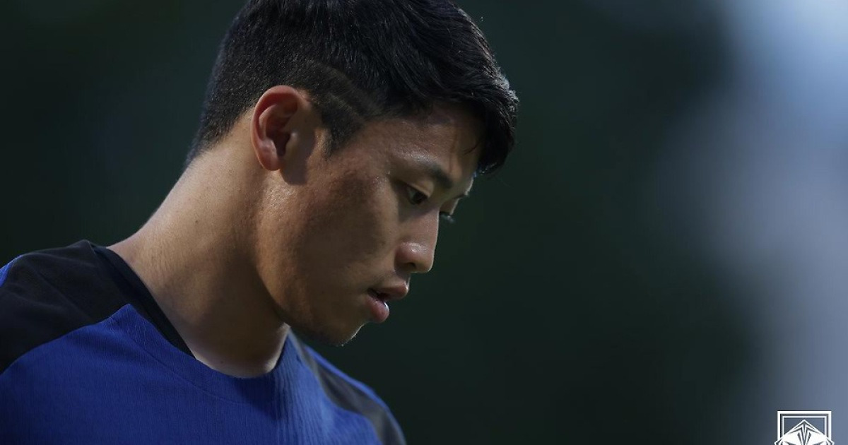 '대표팀 충격 탈락'까지 겪었다, 이젠 물러설 곳 없는 '위기의 황희찬'