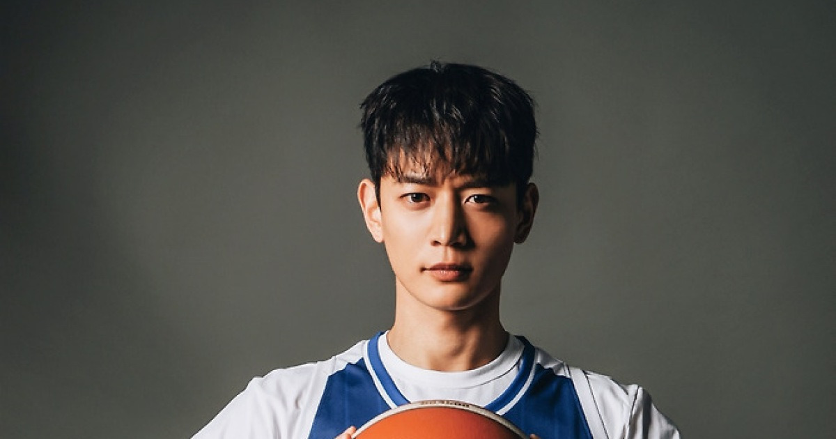 [단독]"'주장' 최민호는, 단호합니다"..내 열정이 멈추지 않는 탓일까? 해외서 난리난 '열혈농구단' [★FULL인터뷰]