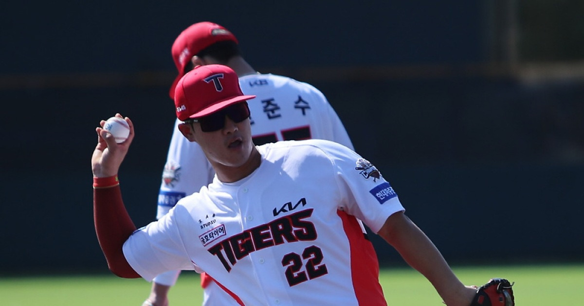 "팔 안 펴져" 4년 괴롭힌 고통…KIA 트레이드 승부수, 포수 포기 안 해서 고맙다