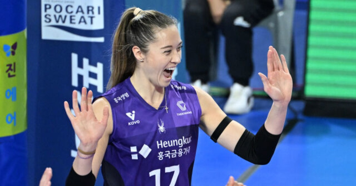 'IBK 봤지?' 韓 데뷔 후 최다 득점 폭발, 레베카 함박웃음 "오늘 승리 더 달콤하네요" [MD화성]