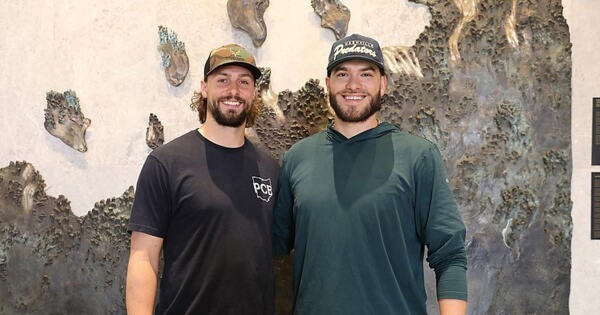 '350억 전망' 폰세·'눈물의 출국' 와이스, 설마 둘 다 떠날까…'33승 듀오' 사라지면 내년 한화는 어떡하나