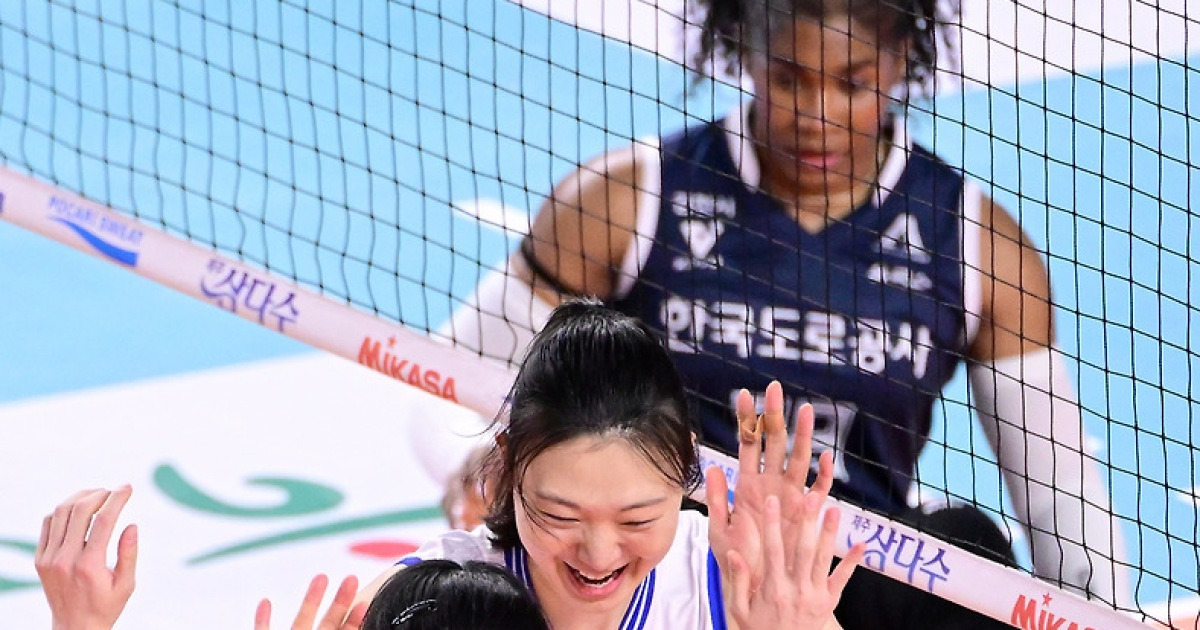 양효진 V리그 새 역사, 도로공사전에서 통산 8000득점 ‘압도적 역대 1위’