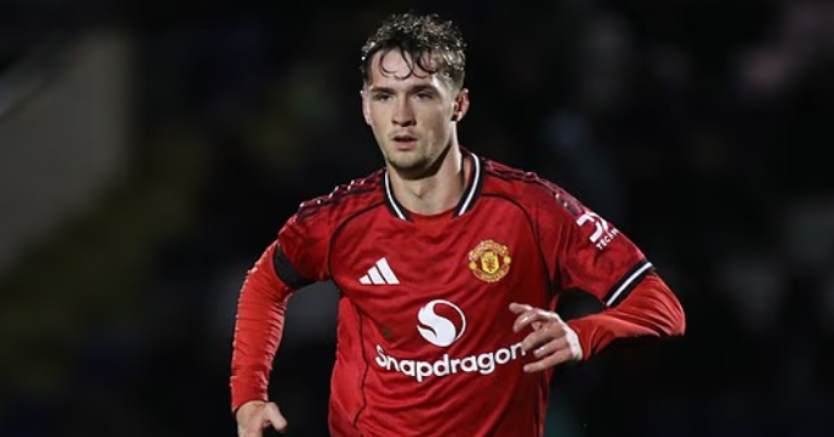 맨유, '88년간 4332경기 대기록' 이어간다…'박지성 전 동료' 아들, 토트넘전 벤치 명단→데뷔 가능성