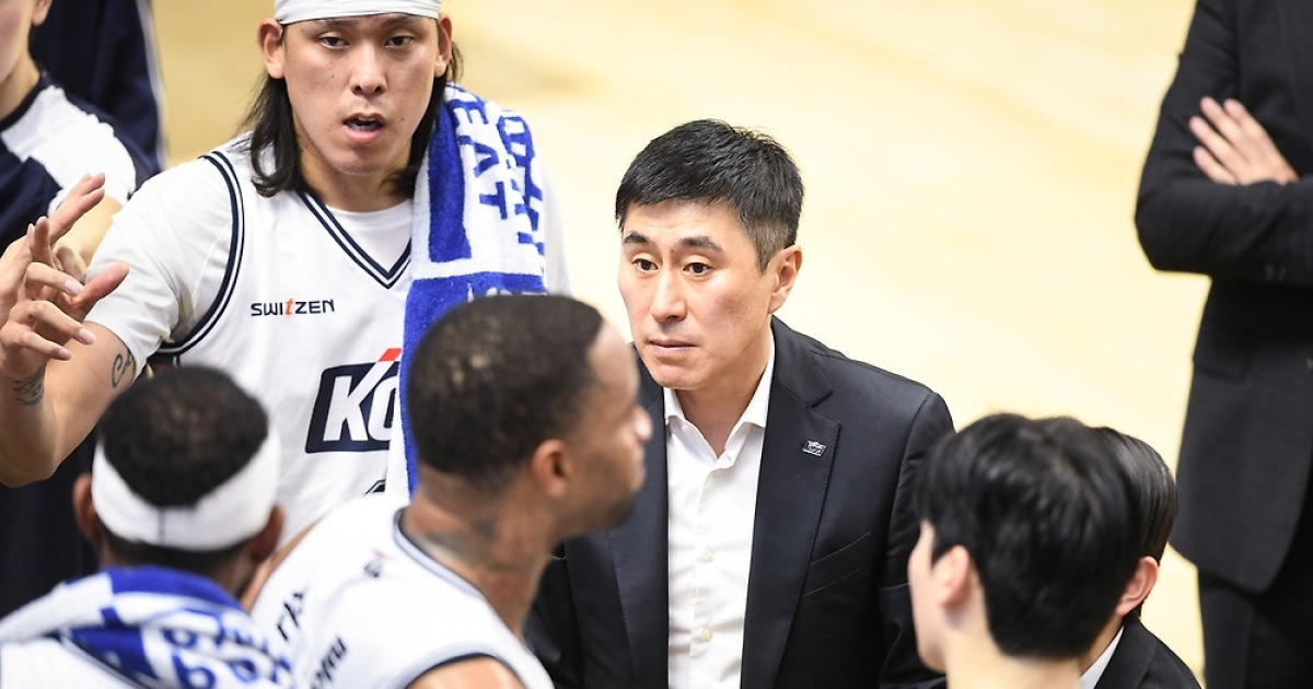 '3연패 부진' 끊은 KCC 이상민 감독 "허훈 오고 에너지 높아져"
