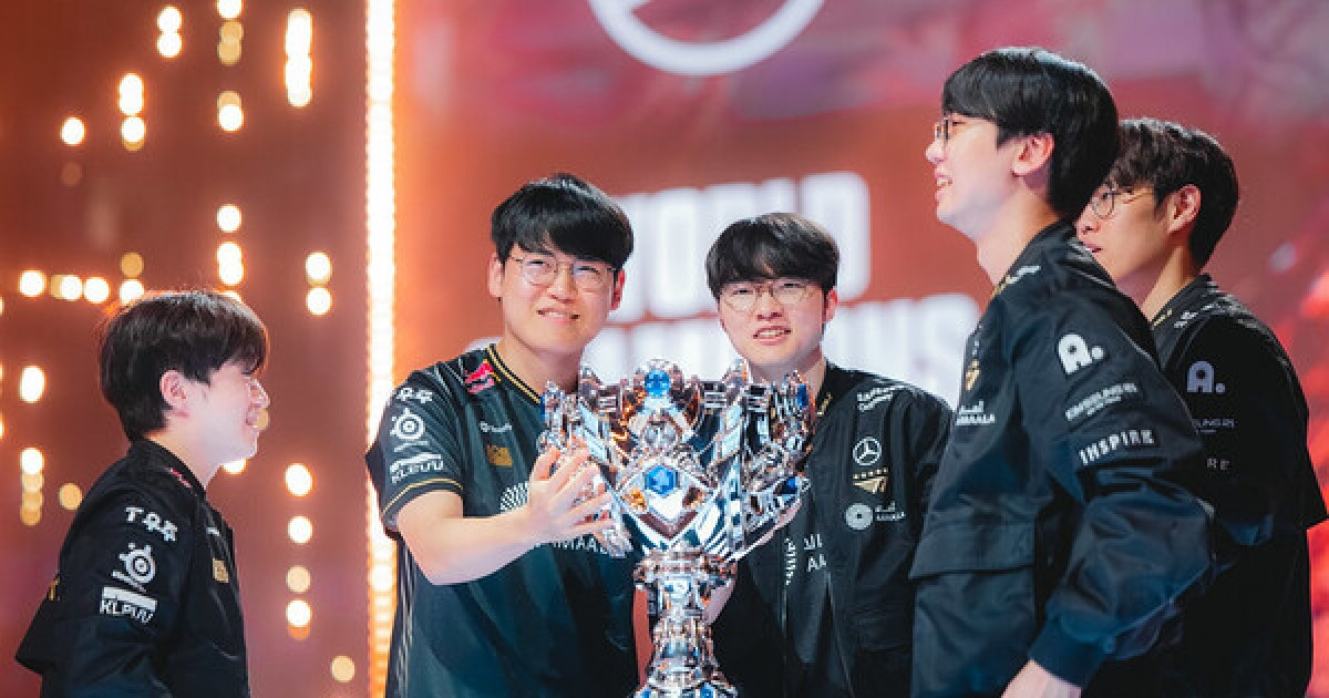 '파이널 MVP' 이민형 "주전 경쟁 통해 약점 보완할 수 있었어"[롤드컵 결승]