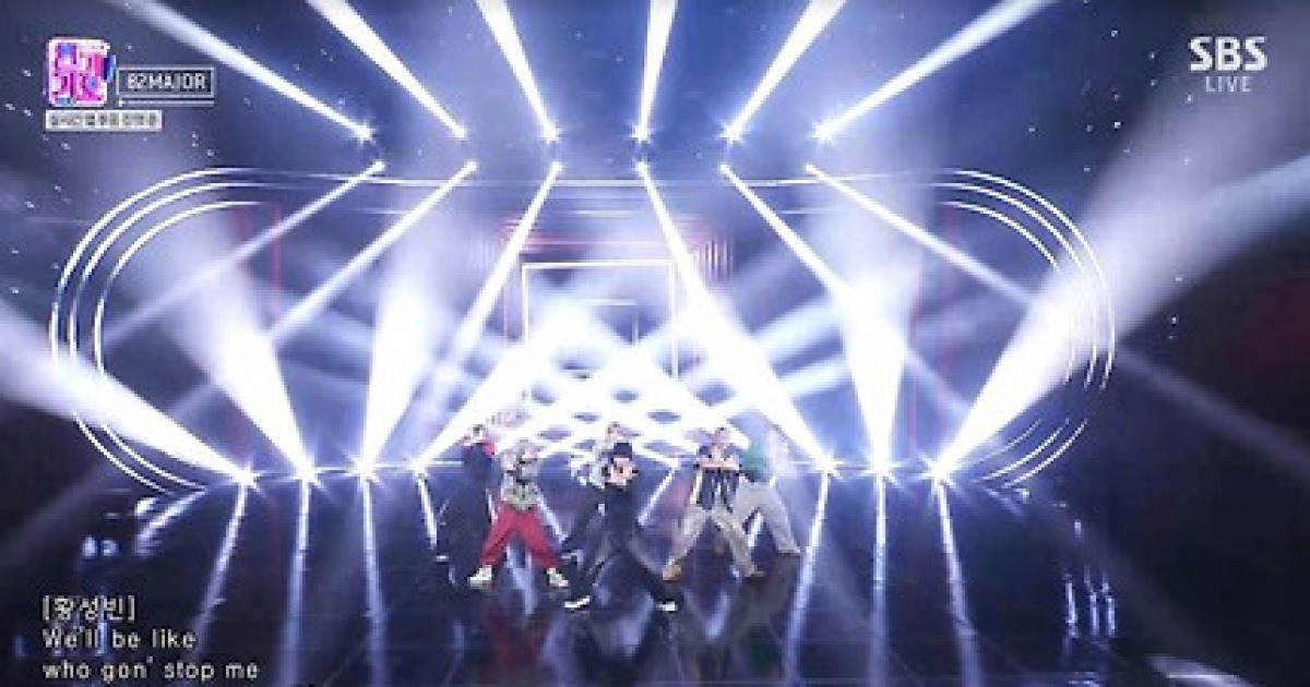 '인기가요' 82메이저, 독보적 매력 '트로피' 퍼포먼스 눈길