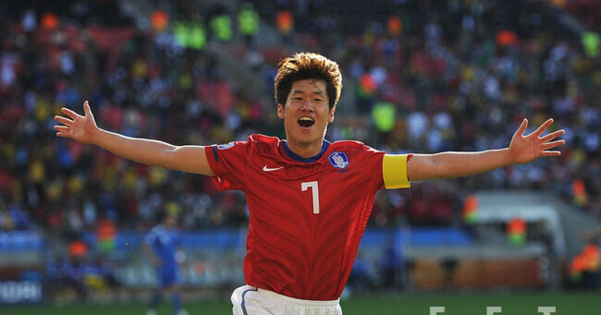 “2층도 못 올라가더라” 손흥민도 걱정한 박지성 무릎 상태 “지금은 괜찮지만…10일간 앉아만 있었어”