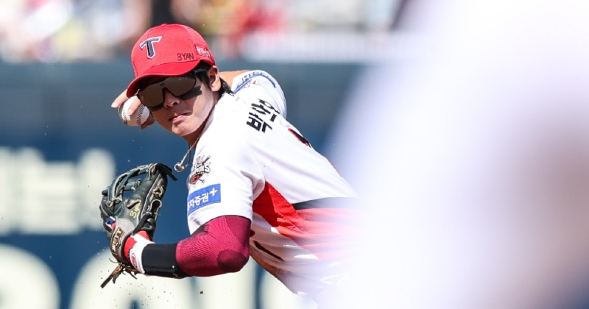 그동안 내부 FA 기조는 '신중모드'...KIA, '최대어' 박찬호 잡을 수 있을까