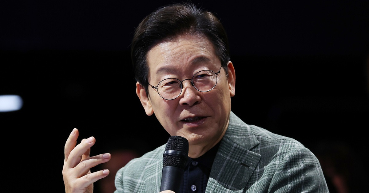 李大統領に対する肯定的な評価の最大の理由は「外交」…否定的な評価の増加と「裁判回避」[數싸움]