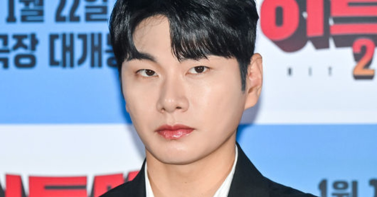 '사생활 루머' 이이경, '나솔'은 그대로 '놀뭐'만 하차…유재석 직접 밝힌 이유 [핫피플]