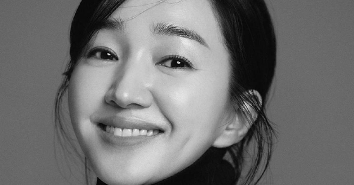 수애, 넥서스이엔엠 전속계약…송지효와 한솥밥