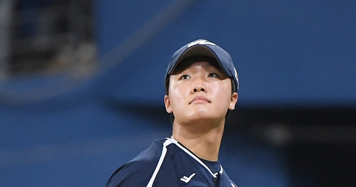 3승 3홀드 투수를 왜 뽑았나 했더니...류지현의 촉은 정확했다, 155km 특급 신인 어디까지 뻗어나갈까