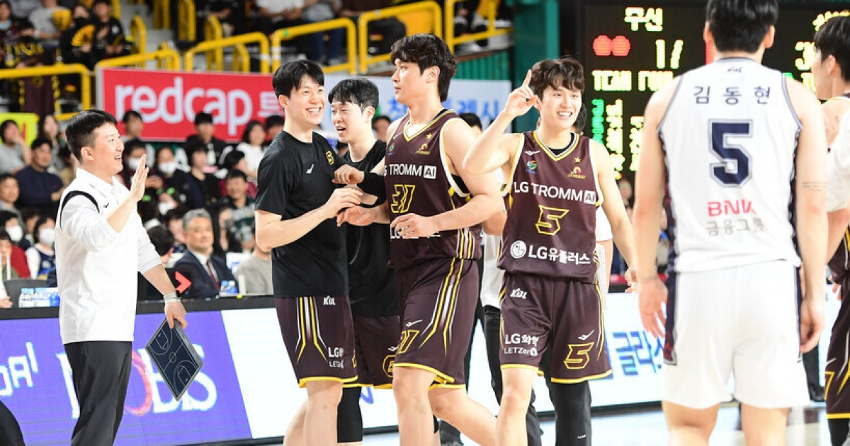 ‘KCC전 9연승’ LG, 생일 전날 이상민 감독 패배 안기다