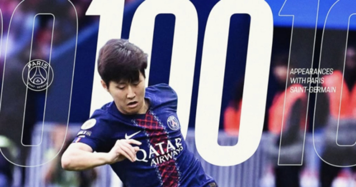 "코너킥 기가 막히게 잘 찬다" 엔리케 감독, 이례적 LEE 공개 칭찬... "100G 출전도 축하해" 싱글벙글