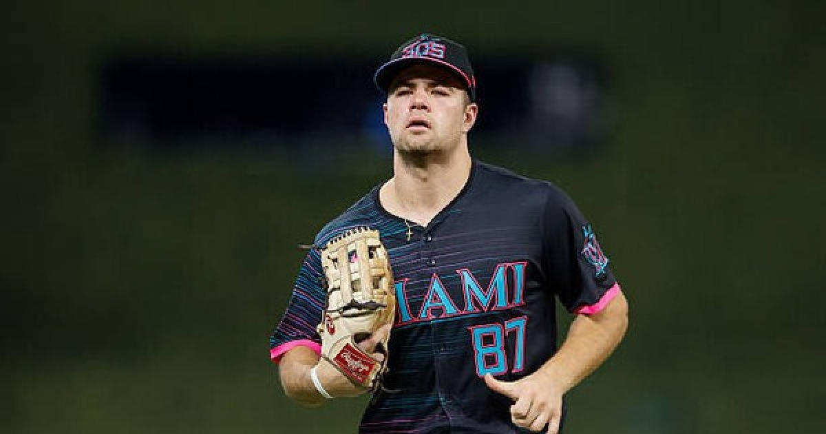 고우석은 방출인데 같이 간 선수는 '초대박', 3338억 외야수랑 나란히 섰다…'최소 4년 주전 보장' 예상까지