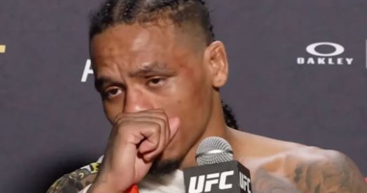 눈물 폭발! "어머니가 콘테이너에 살고 계신다, 제발 5만 달러만!"…이것이 UFC 파이터들의 현실! 라이트급 파디야, 경기 이기고 보너스 못 받아 눈물