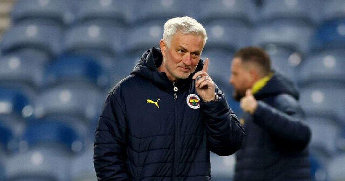 12억 숙박비 안 내고 튀르키예 떠난 무리뉴 감독의 '먹튀' 논란… 벤피카로 간 뒤 터진 '호텔 스캔들'