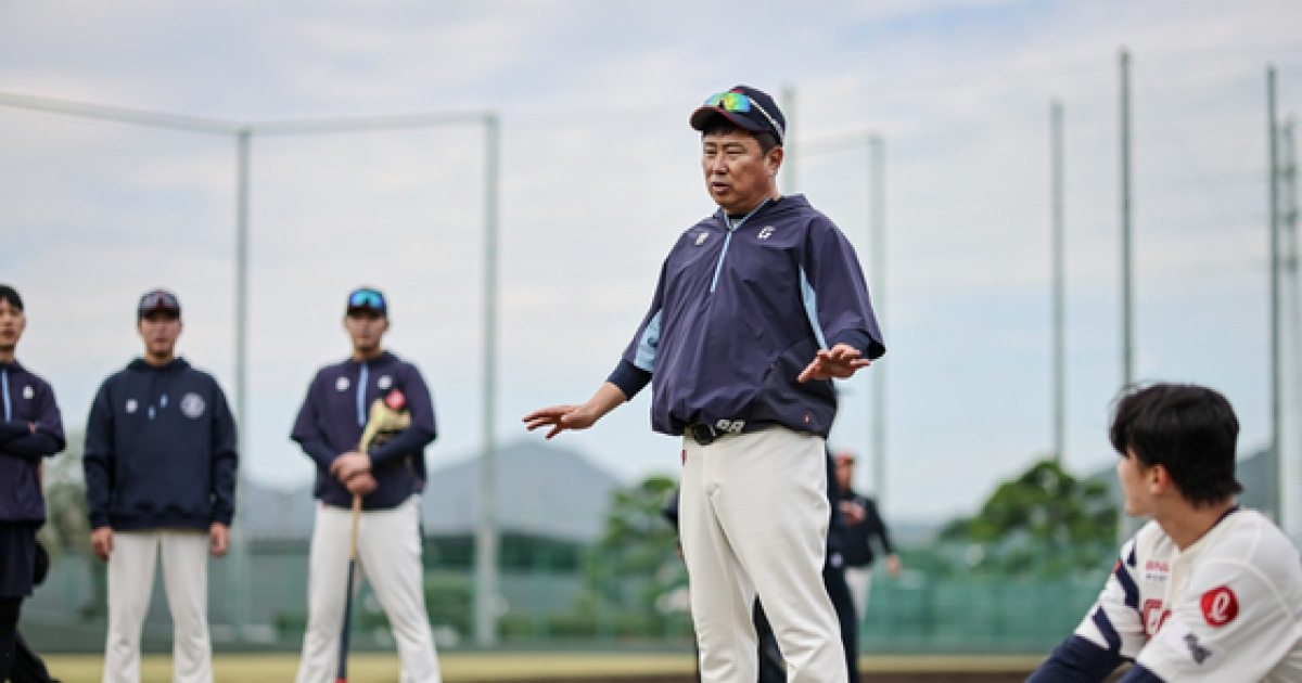 1군 선수도 불렀다…김태형표 지옥훈련