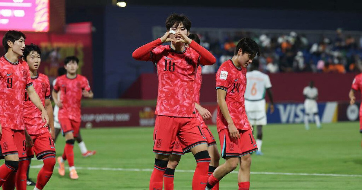 한국, FIFA U-17 월드컵 조별리그 2승 1무…32강행