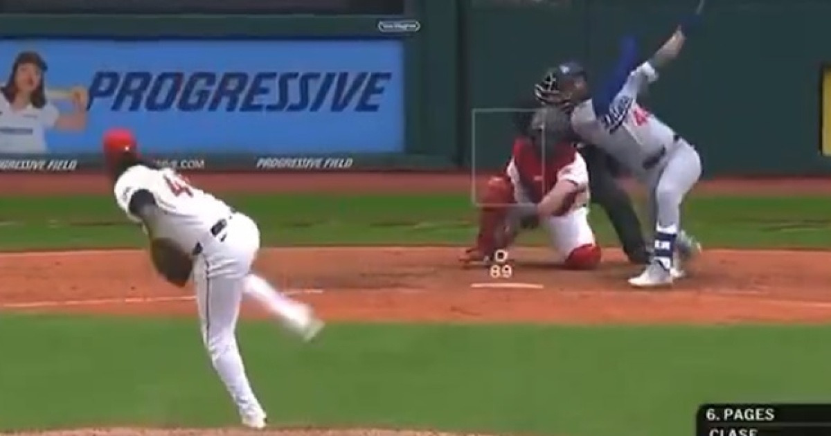 ML 특급 마무리 충격의 승부조작, 그런데 LAD 외야수 헛스윙이 계획 막았다니... 8회 시도 중 유일한 실패