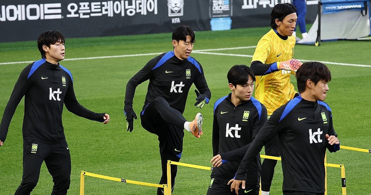 이강인·조규성 합류한 홍명보호, 볼리비아전 앞두고 ‘완전체 훈련’ 돌입