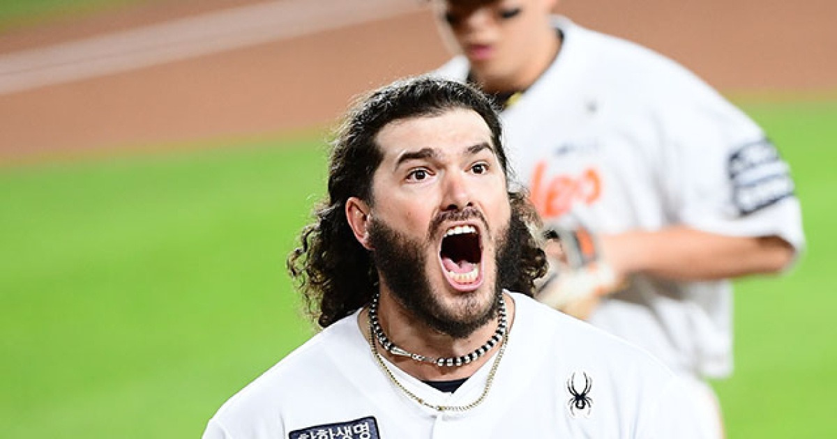 “메릴 켈리 이후 최고의 역수출 기대” ESPN, 코디 폰세 주목