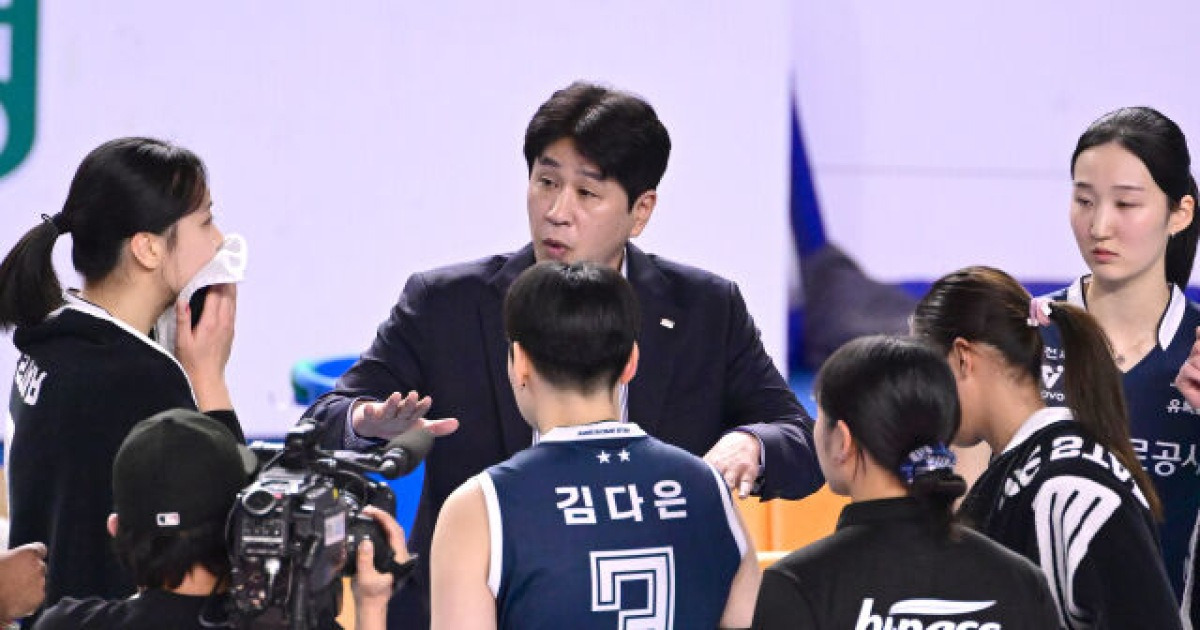 김종민 감독도 예상 못한 1R 5승1패, “우리 숙제 풀기 위해선 공격수들이 더 과감해져야” [MD대전]