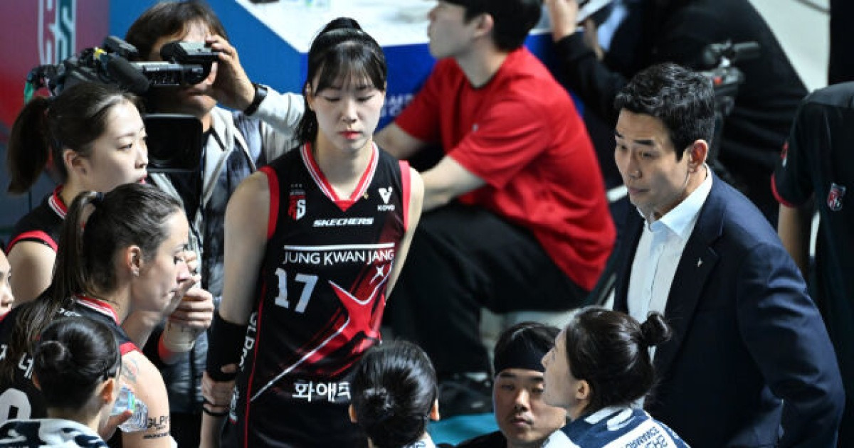 할 말 잃은 정관장 고희진 감독 “36경기 중 정말 안 풀리는 경기였다” [MD대전]