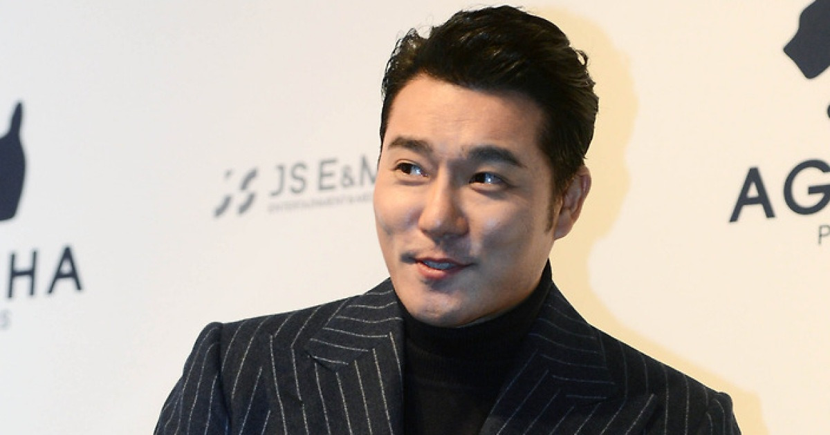 ‘47세’ 이태곤, 결혼 전제 열애 고백…“인생 첫 커플링”