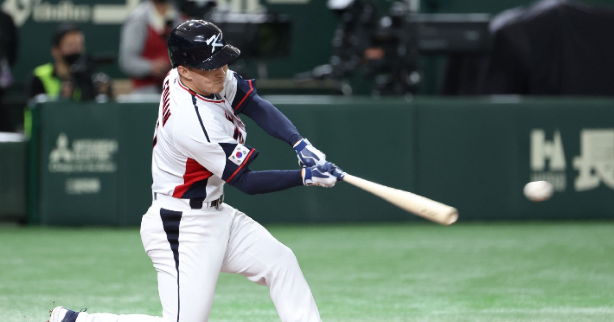 '母의 나라' 위해 뛴 에드먼, 2026 WBC는 태극마크 고사