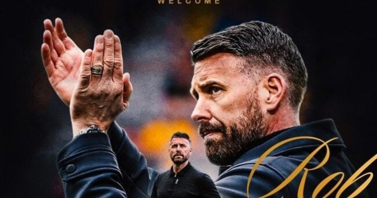 황희찬의 울버햄튼, 신임 사령탑에 롭 에드워즈 감독 선임